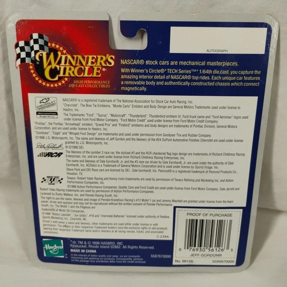 1998 Nascar‎ Winner's Circle Tech Series 1:64 Scale #24 Jeff Gordon Dupont Car